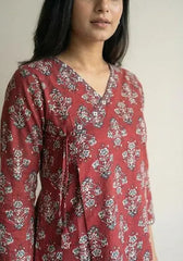 Ruhi short kurti with a traditional rust-red floral print and an adjustable wrap-around silhouette – Kalyanja.