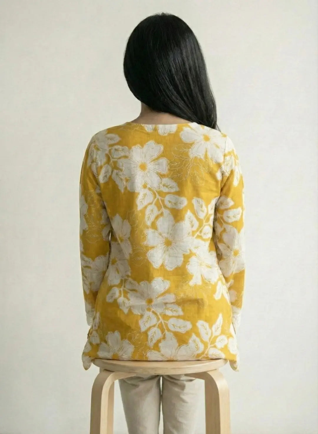 Jasmin Bell Sleeves Short Kurti - kalyanja