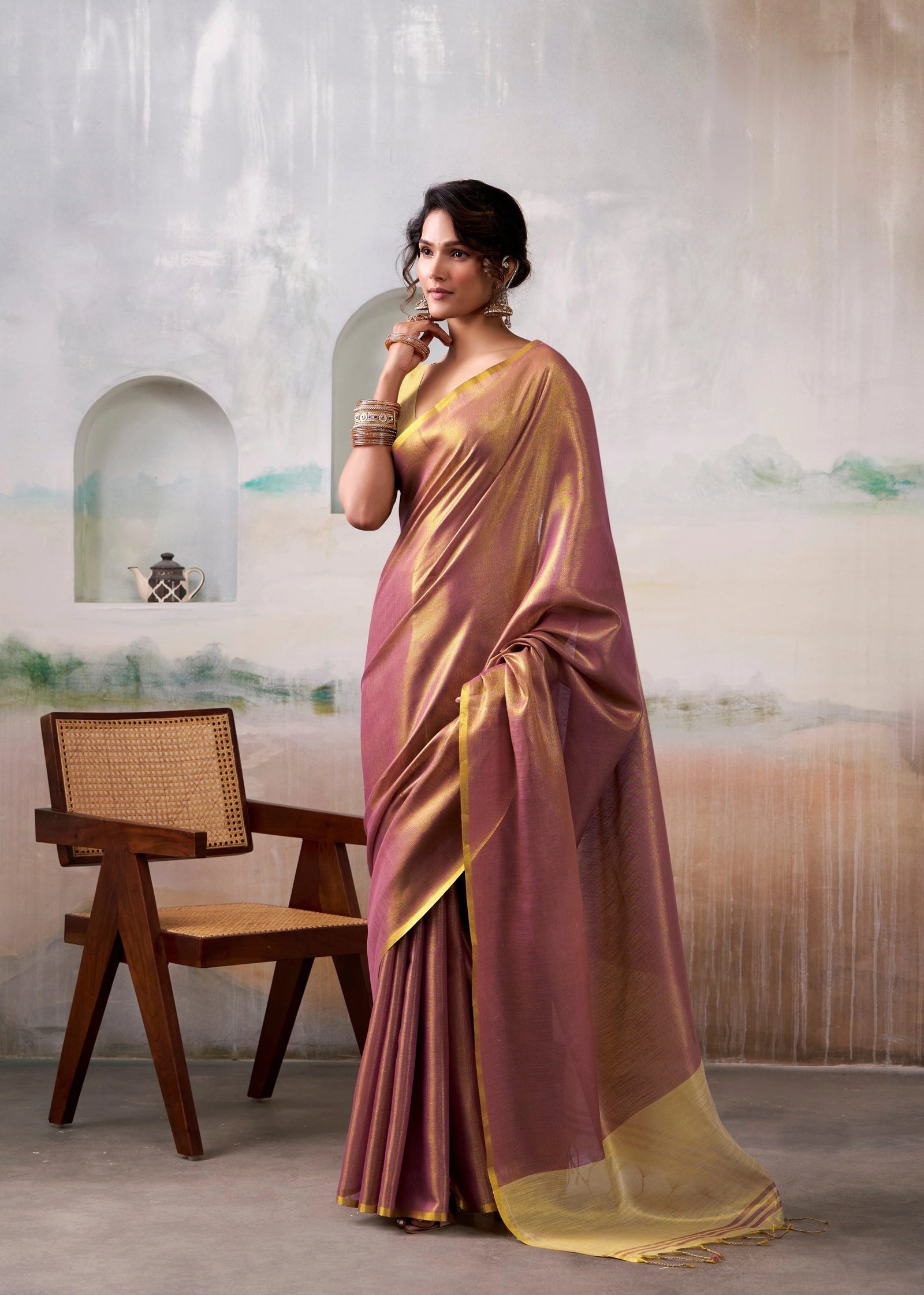 Aarohi Zari Woven Saree Kalyanja Fashion