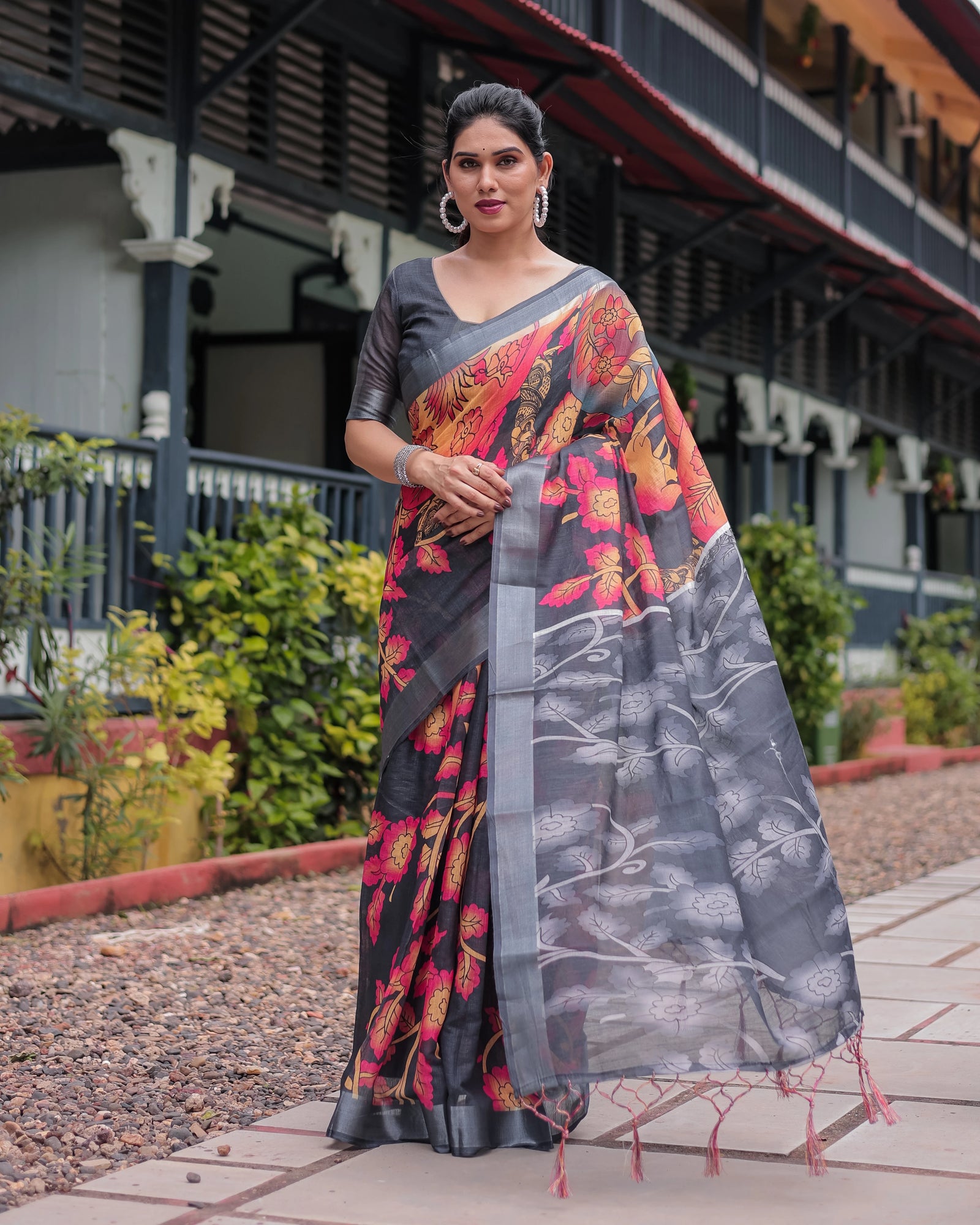 Zara Vibrant Floral Print Linen Cotton Saree - kalyanja