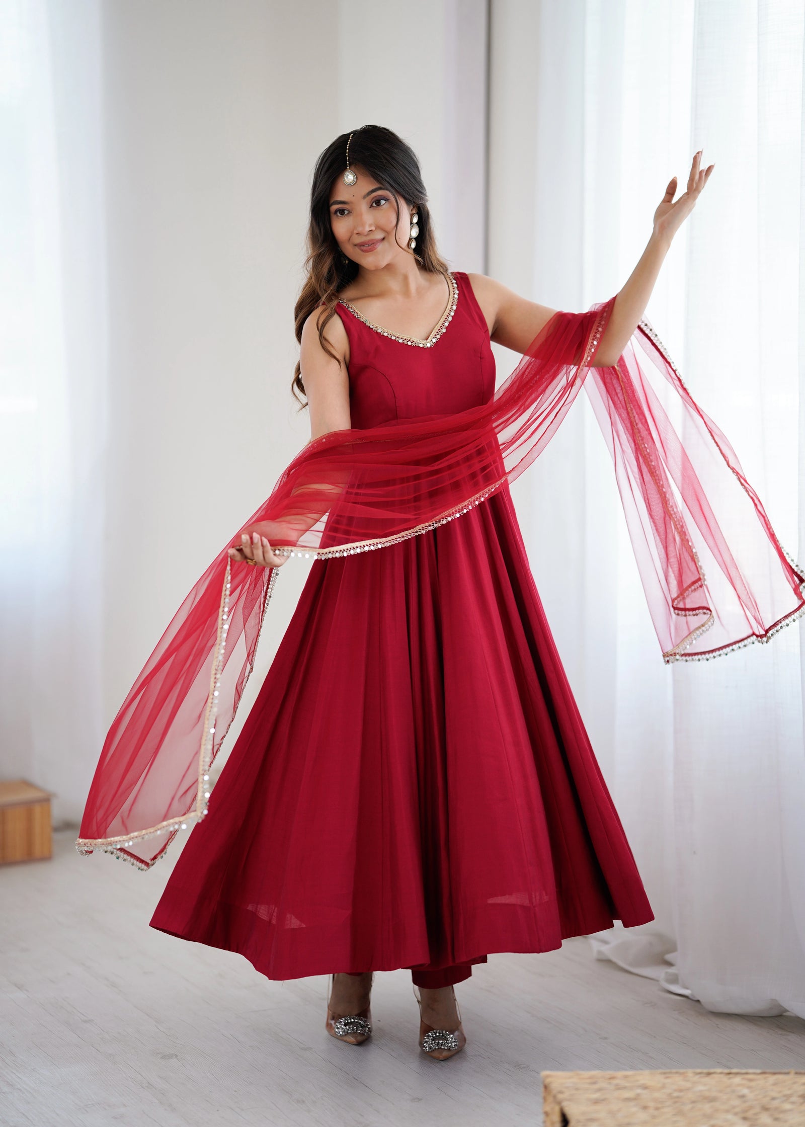 Maroon Maya Chanderi Anarkali set – Kalyanja.