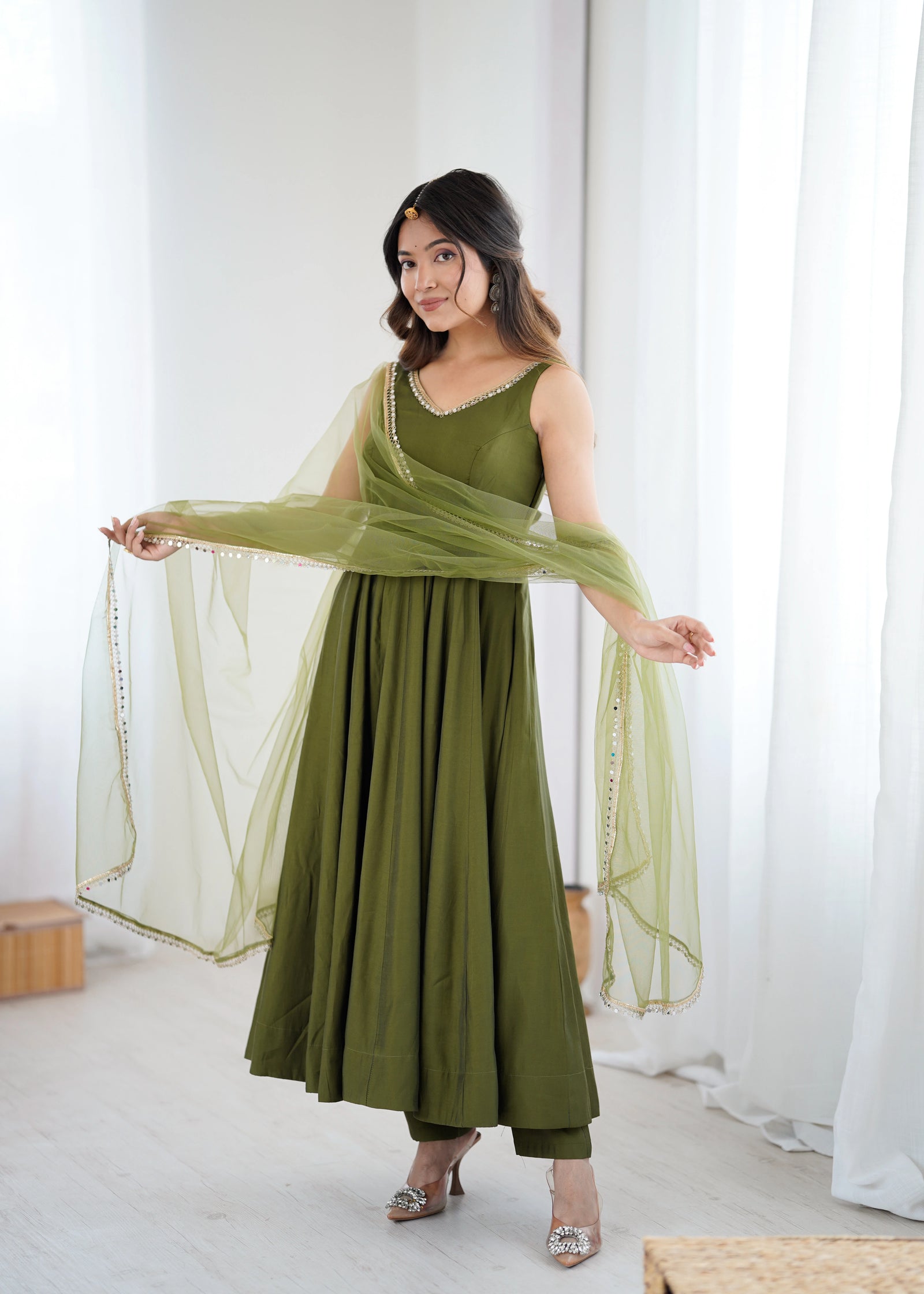 mehendai yoke fancy lace romansilk chanderi gown