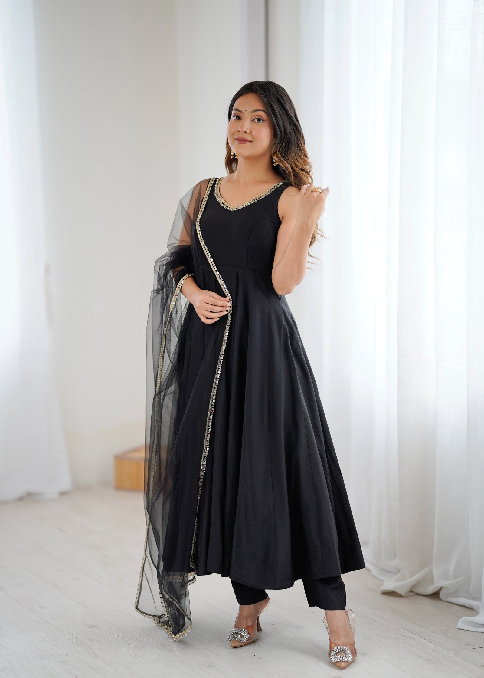 Black mirror-work Chanderi Anarkali suit set – Kalyanja