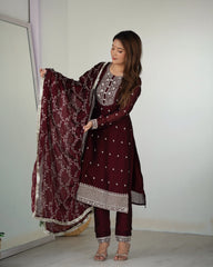 Aahana Rangoli Silk Suit