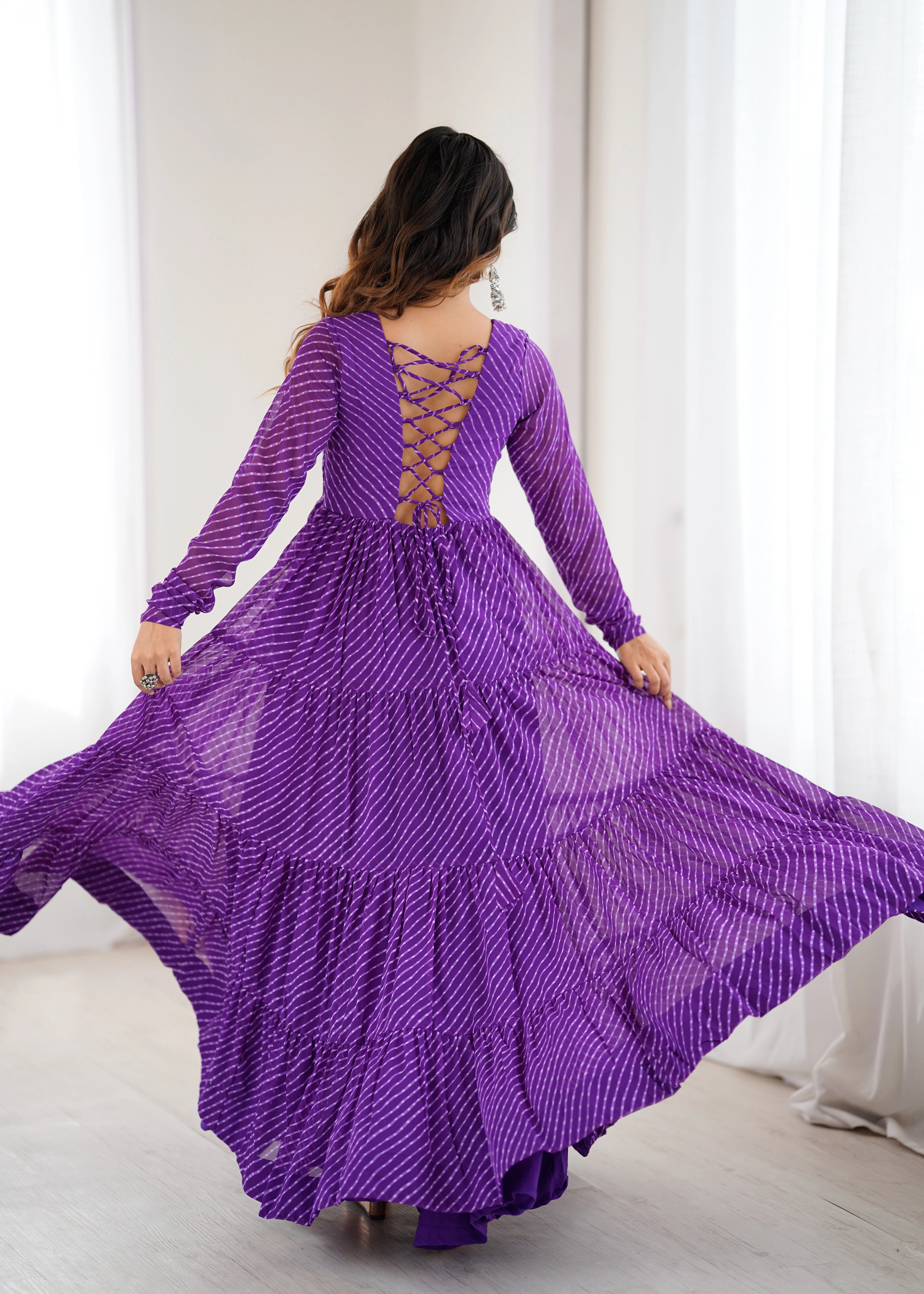 Purple Laheriya print Gamthi work gown – Kalyanja.