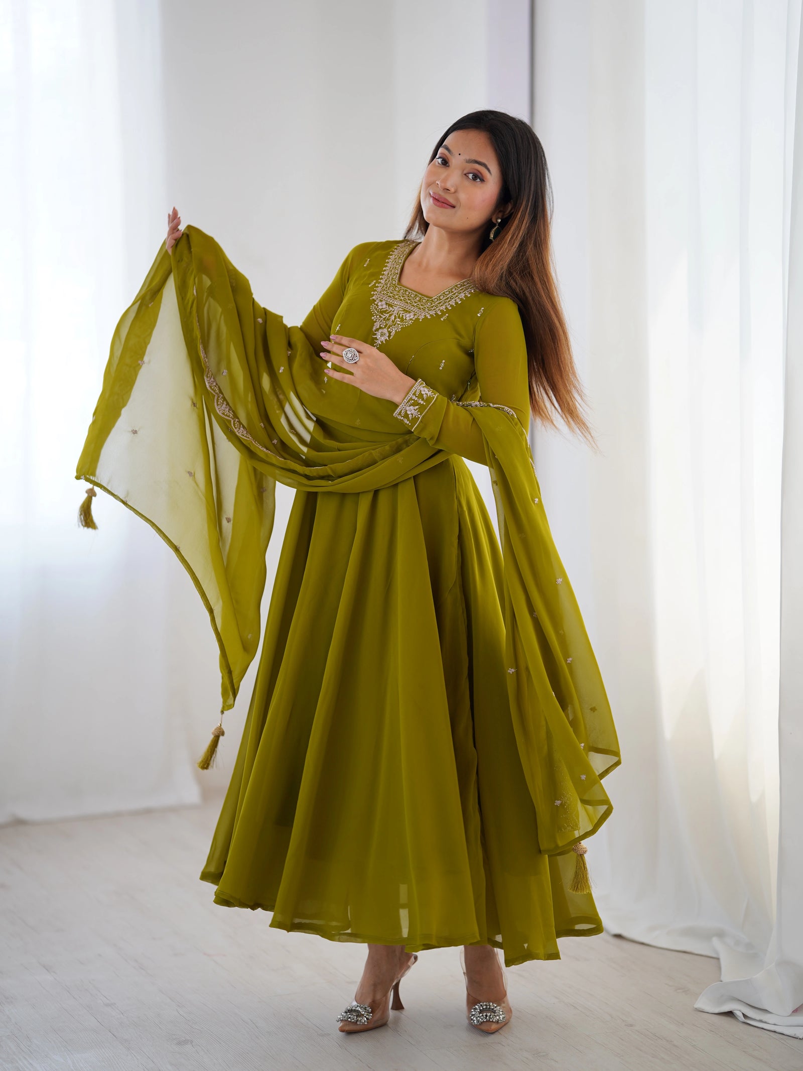 Mehendi Zari Embroidery Fox Georgette Suit