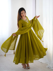 Mehendi Zari Embroidery Fox Georgette Suit