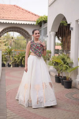 White Lehenga three quarter view – multicolour Gamthi embroidered choli, festive garba wear