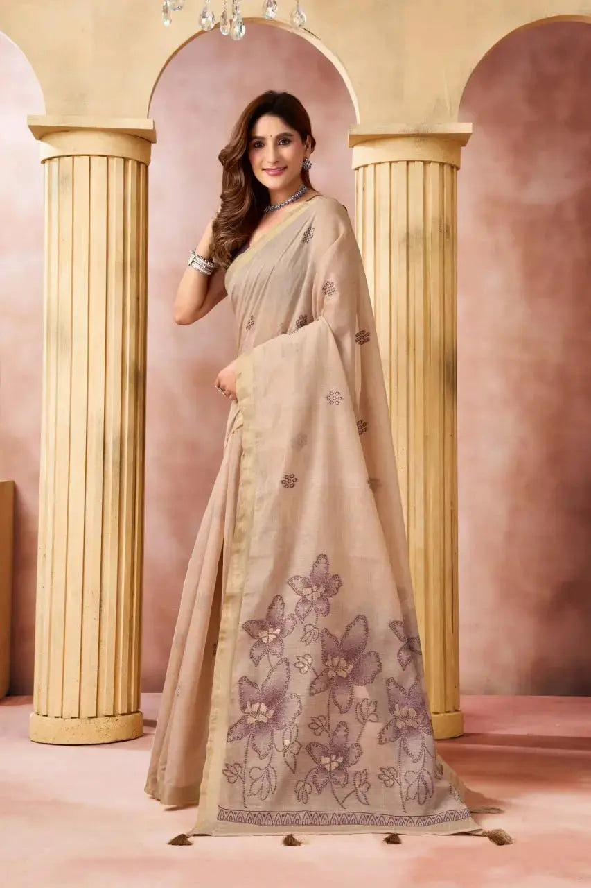 Beige Jacquard Weaving Saree body close-up – geometric jacquard butis woven across the drape | KS301 Kalyanja