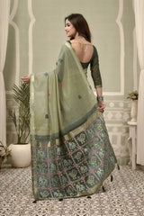 Olive Green Zari Woven Saree zari border close-up – woven zari thread against earthy olive body | KS304 Kalyanja