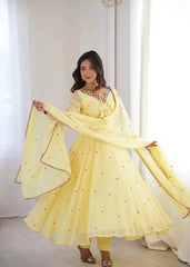 Soft Pastel Yellow Anarkali Suit with Floral Embroidered Neckline, Matching Dupatta, and Elegant Ethnic Appeal