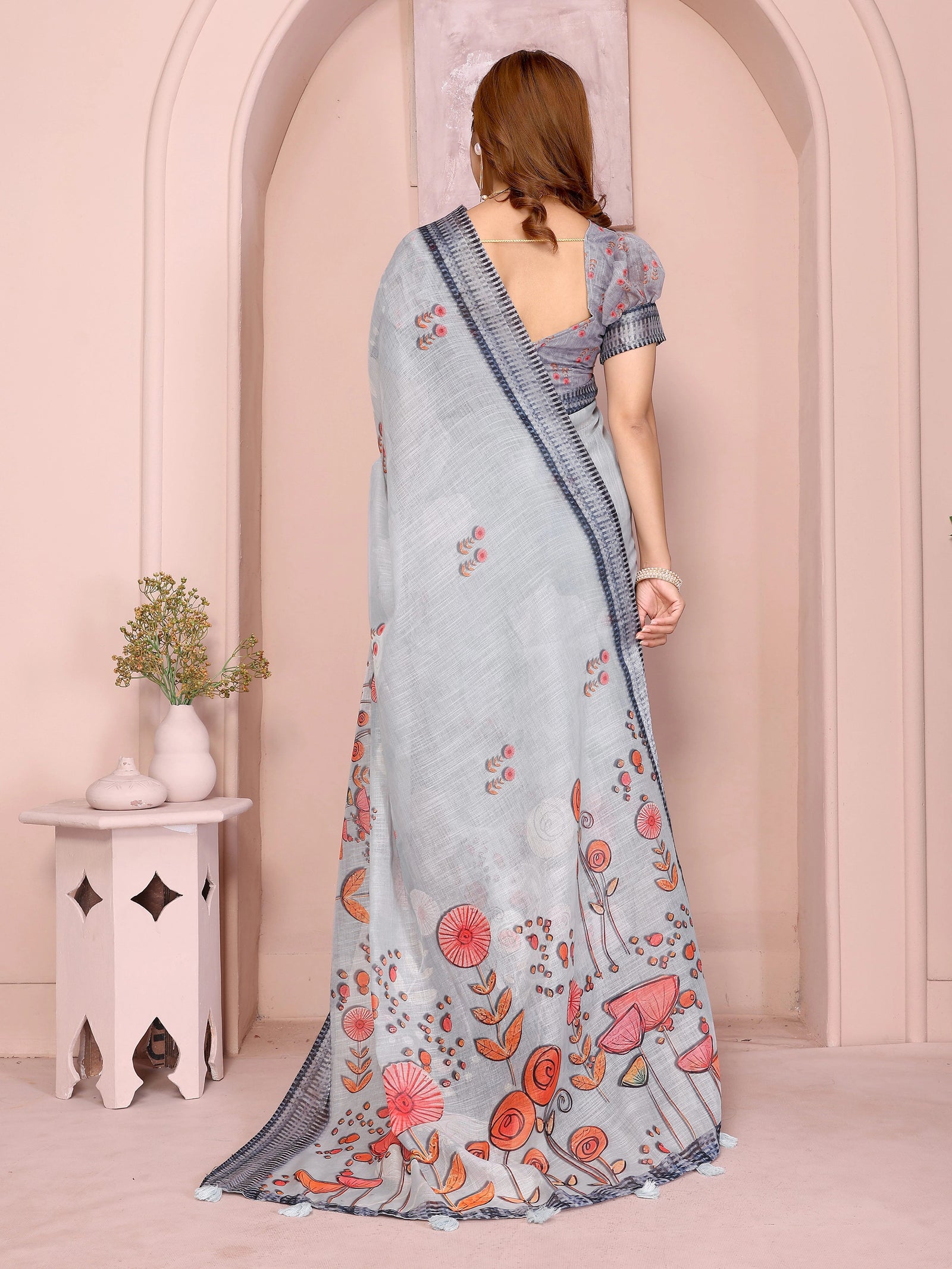 Light Gray Digital Floral Print Saree – Linen Cotton, Folk Print, Navy Border Kalyanja