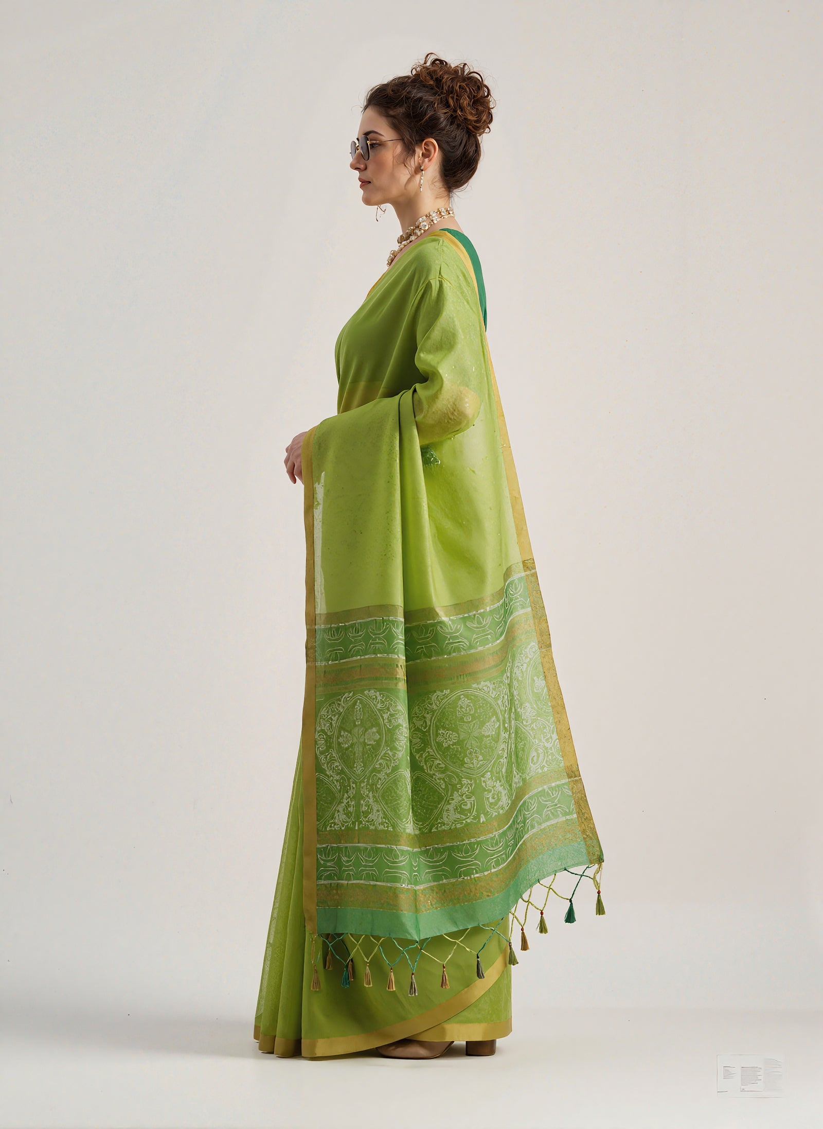 green weaving patola silk saree - kalyanja