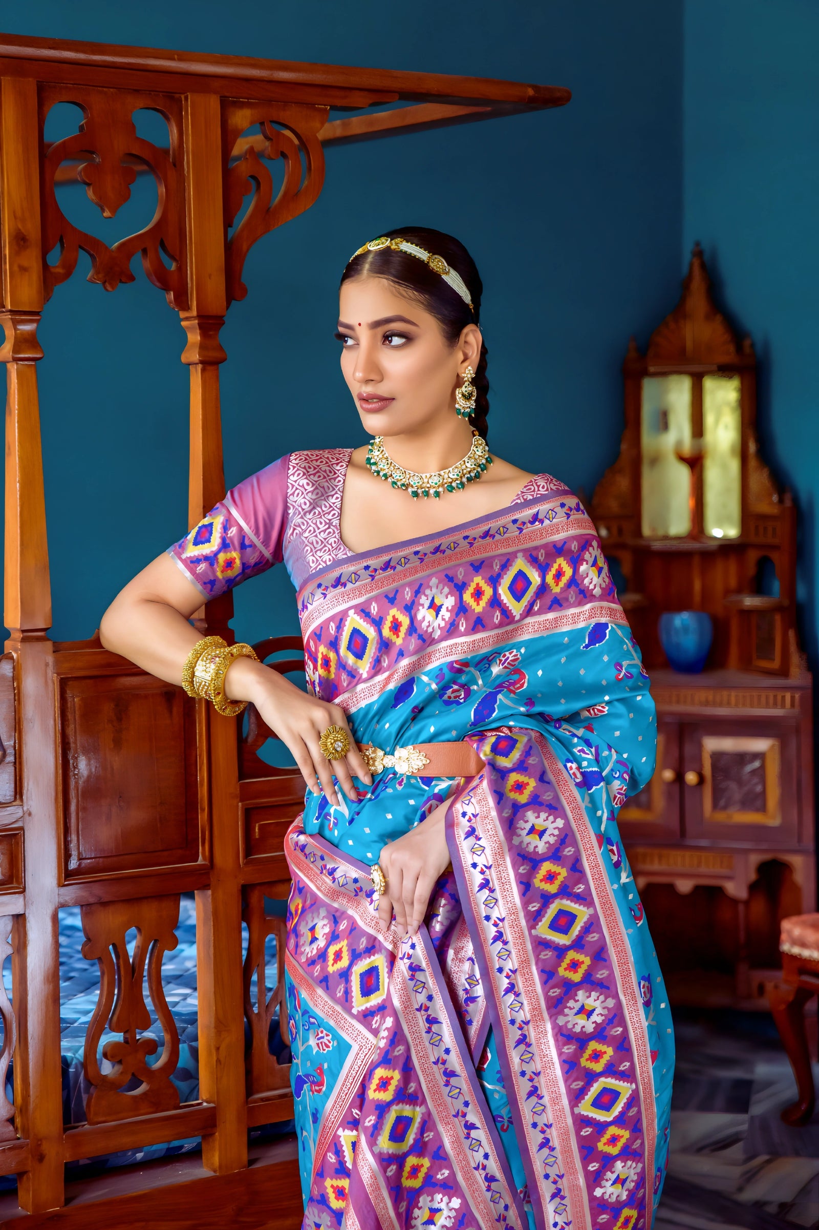 Sky Blue & Dark Pink Zari Weaving Soft Banarasi Silk Saree