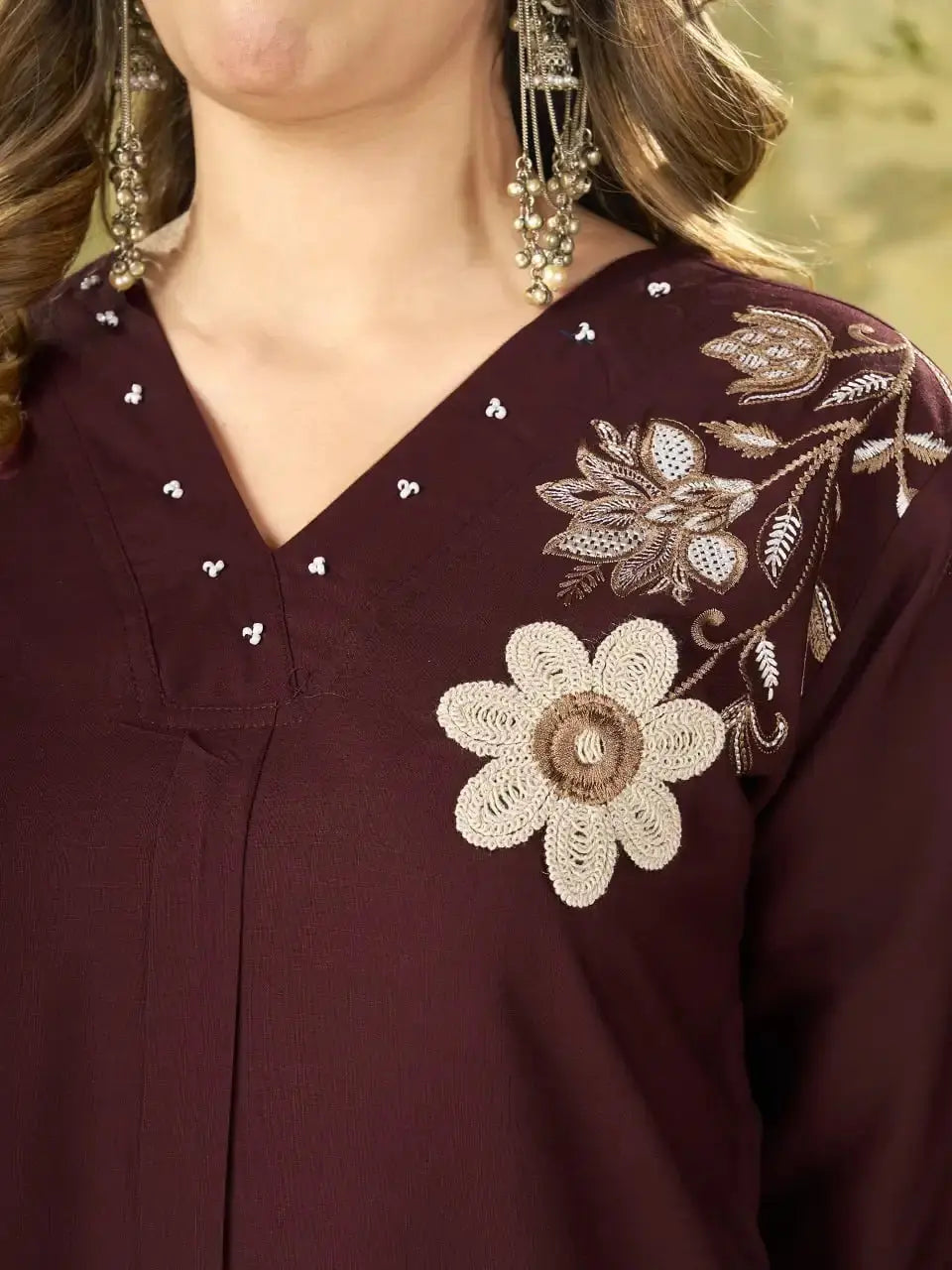 Wine Coord Set V-neck embroidery detail