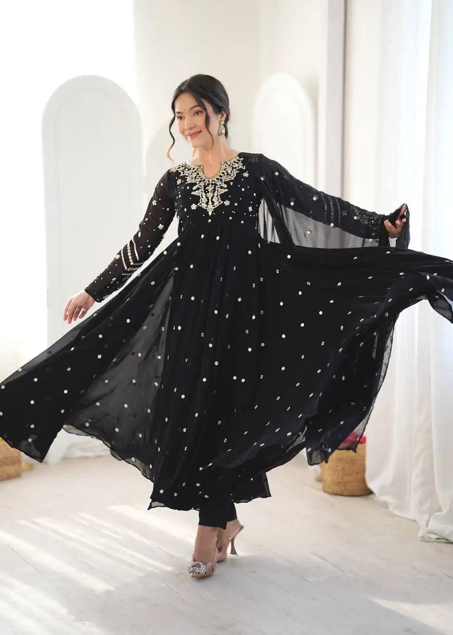 Black Embroidered Anarkali Suit Full Front Best View Spreading Dupatta – KU246