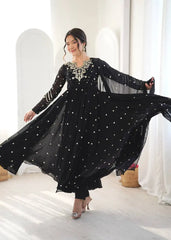 Black Embroidered Anarkali Suit Full Front Best View Spreading Dupatta – KU246