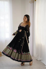Black Faux Blooming Anarkali Suit full sleeve side view KU264