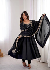 Black Sequins Embroidered Suit Bodice Close Up KU274 Kalyanja
