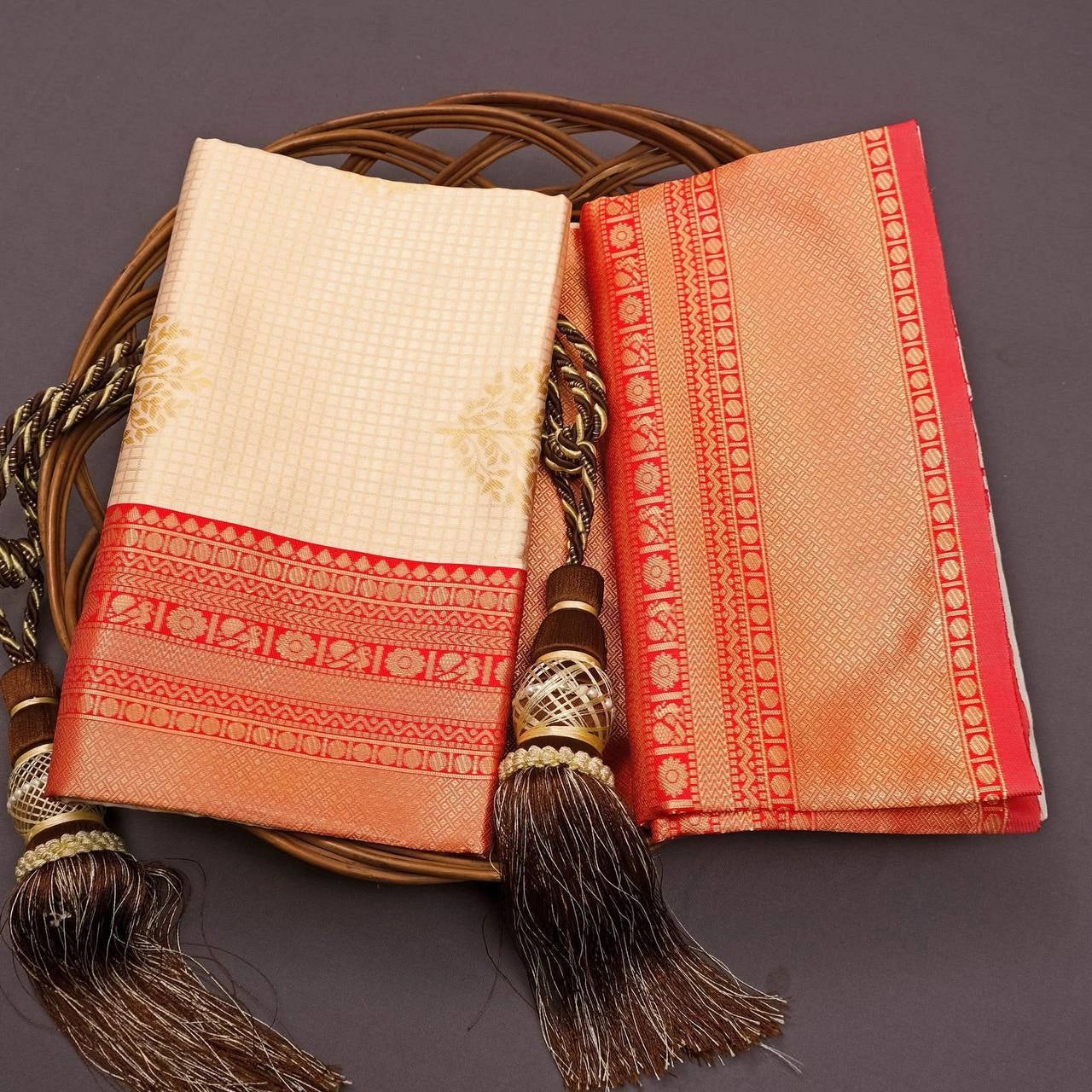 Cream jacquard weaving saree and blouse piece with red zari border – Kalyanja KS409