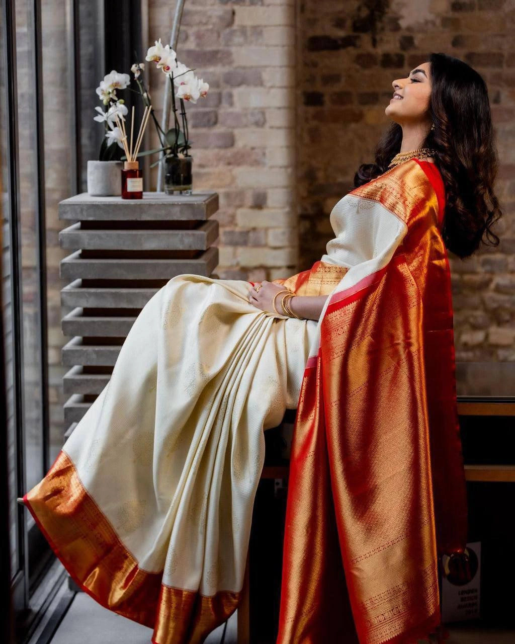 Cream jacquard weaving saree full drape side view on model – Kalyanja KS409