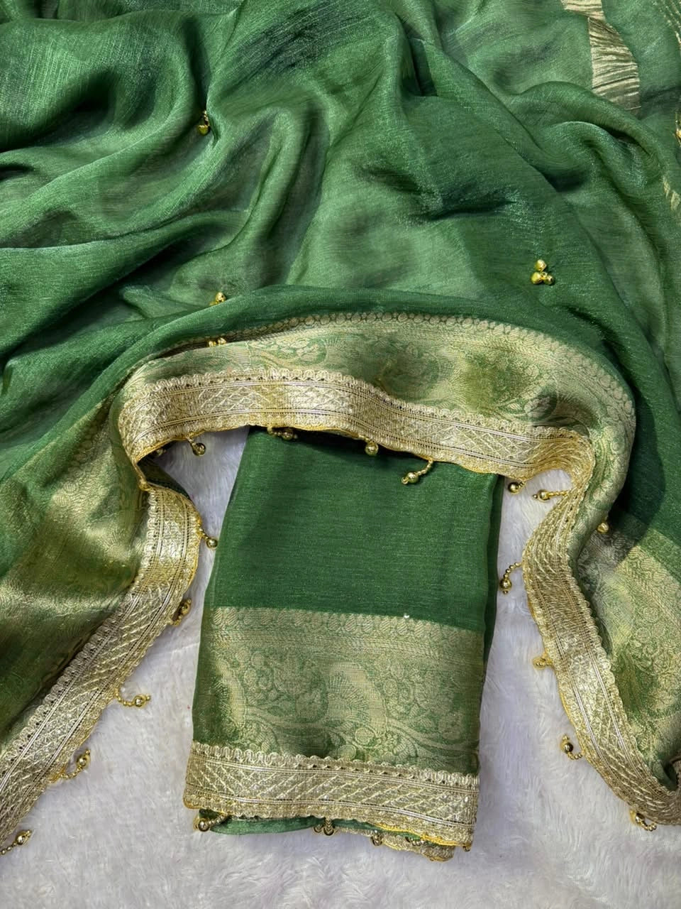 Dark Green chiffon saree pallu with running blouse piece