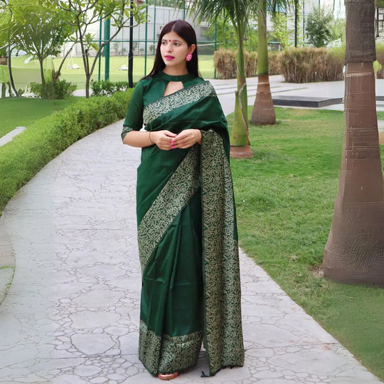Deep Green Traditional Weaving Banglori Raw Silk Saree