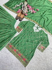 Green Sequins Embroidered Suit kurta close-up embroidery detail KU263 Kalyanja