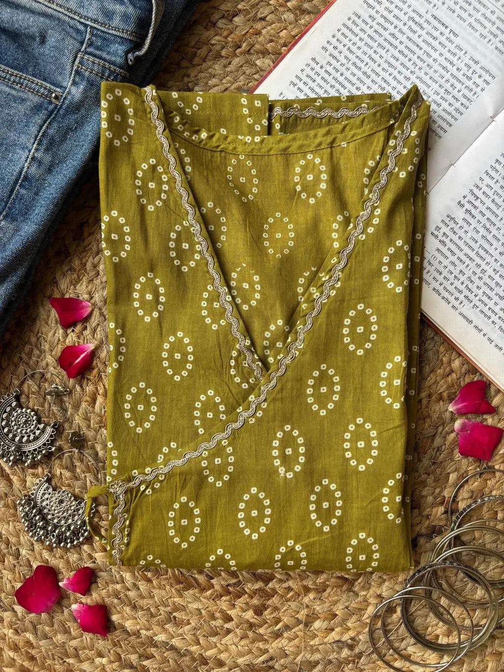 Mansi Bandhani Wrap-Tie Short Kurti – Kalyanja