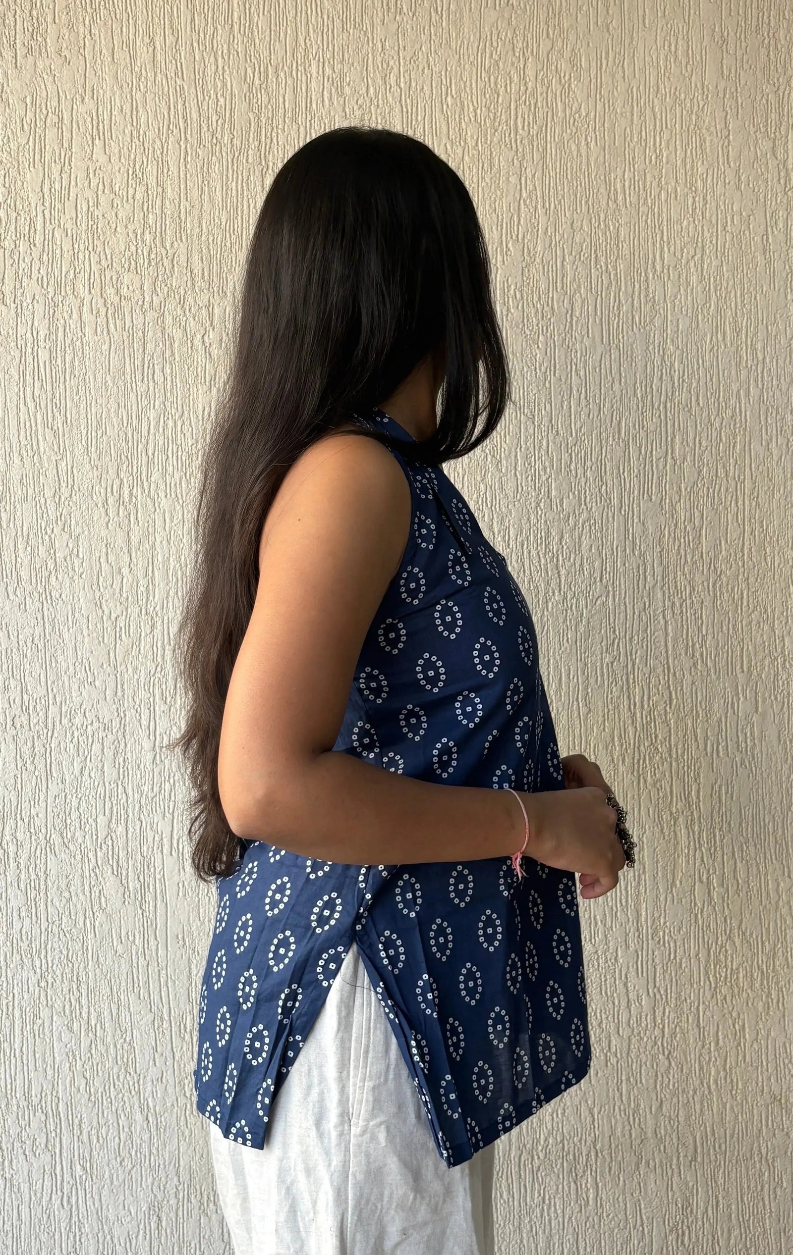 Aarya Bandhani Backless Short Kurti Kalyanja
