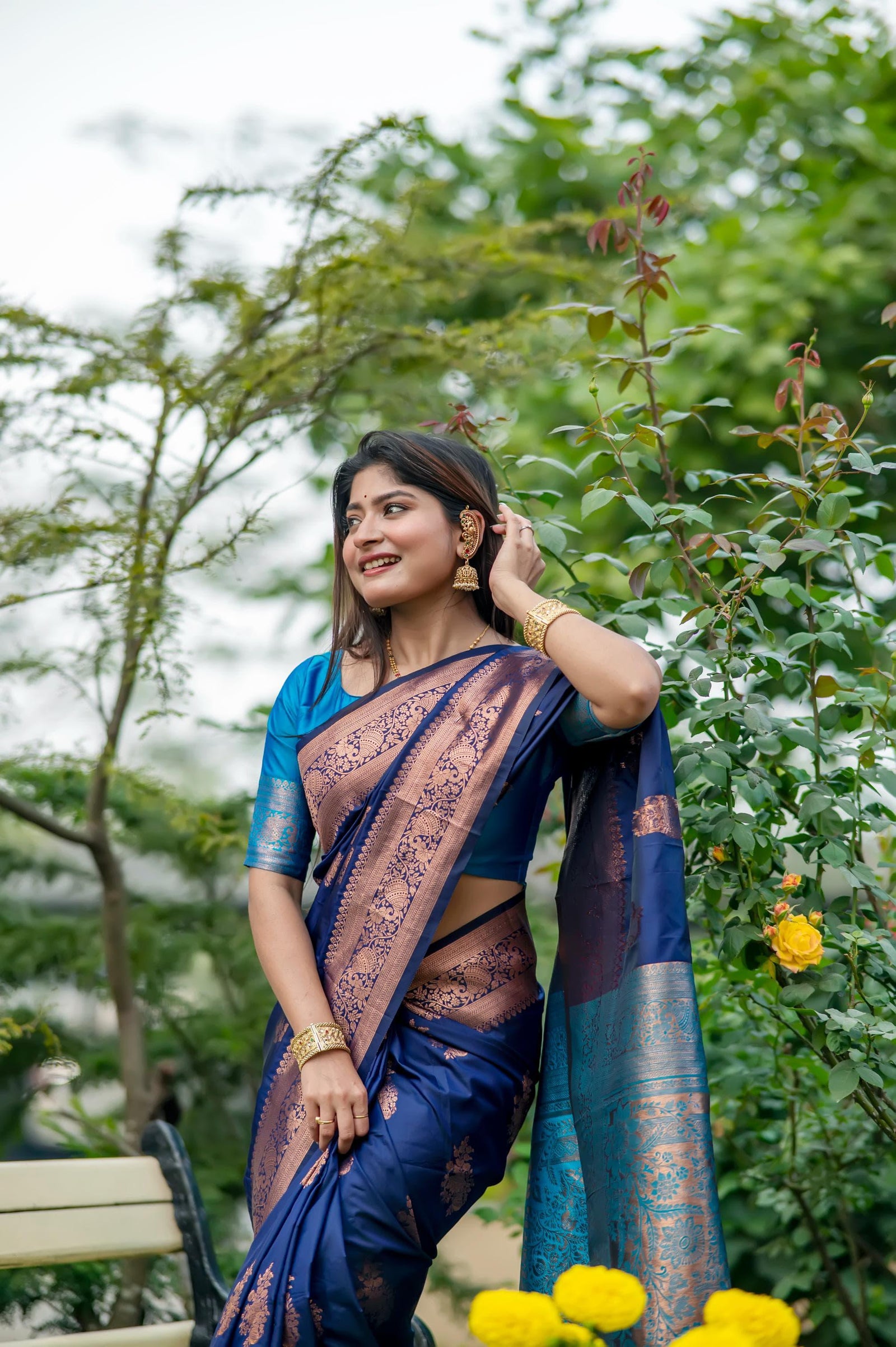 Navy Blue Zari Work Soft Banarasi Silk Saree - kalyanja