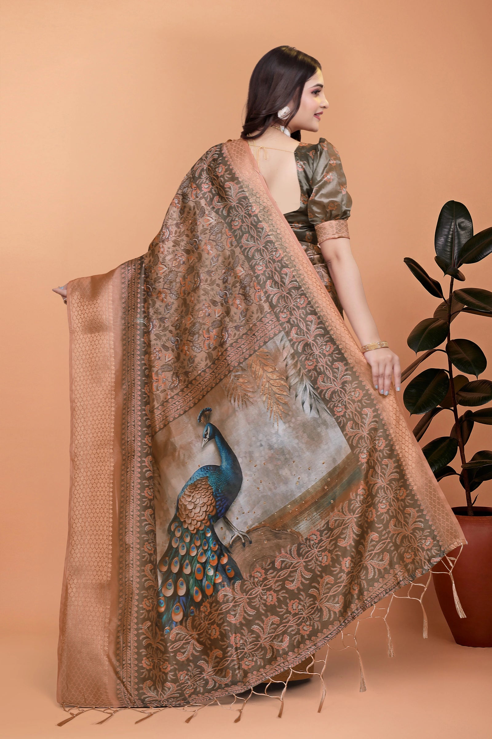 Olive Green Zari Weaving Saree Back View with Peacock Pallu | Kalyanja KS360