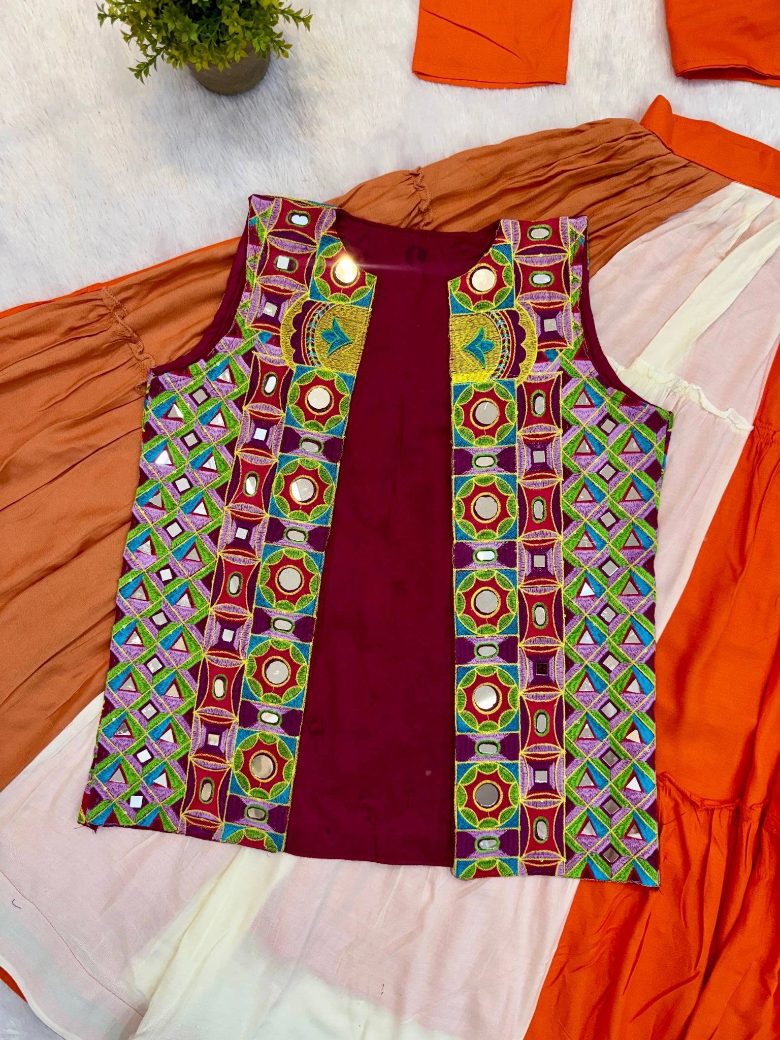 Embroidered Mirror Work Jacket Close Up Detail - Kalyanja KL193
