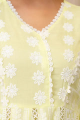 Pale Yellow Suit Floral Lakhnowi Embroidery V-Neck Detail Shot – KU261