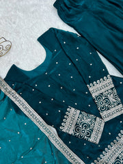 Rama Sequins Embroidered Suit close-up embroidery and sequins body detail – Kalyanja KU232