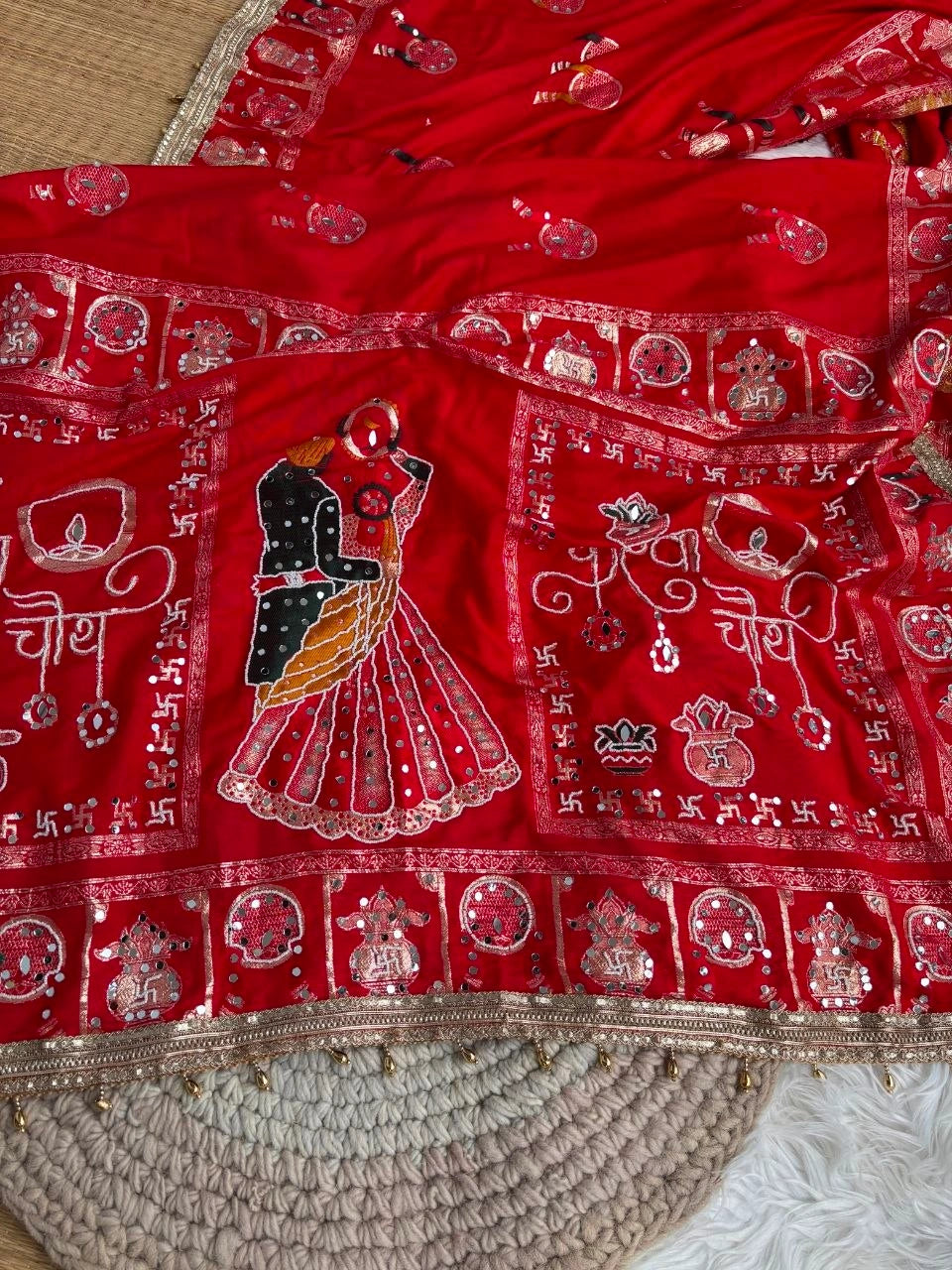 Red Karva Chauth Saree – करव चौथ Inscription Pallu KS401