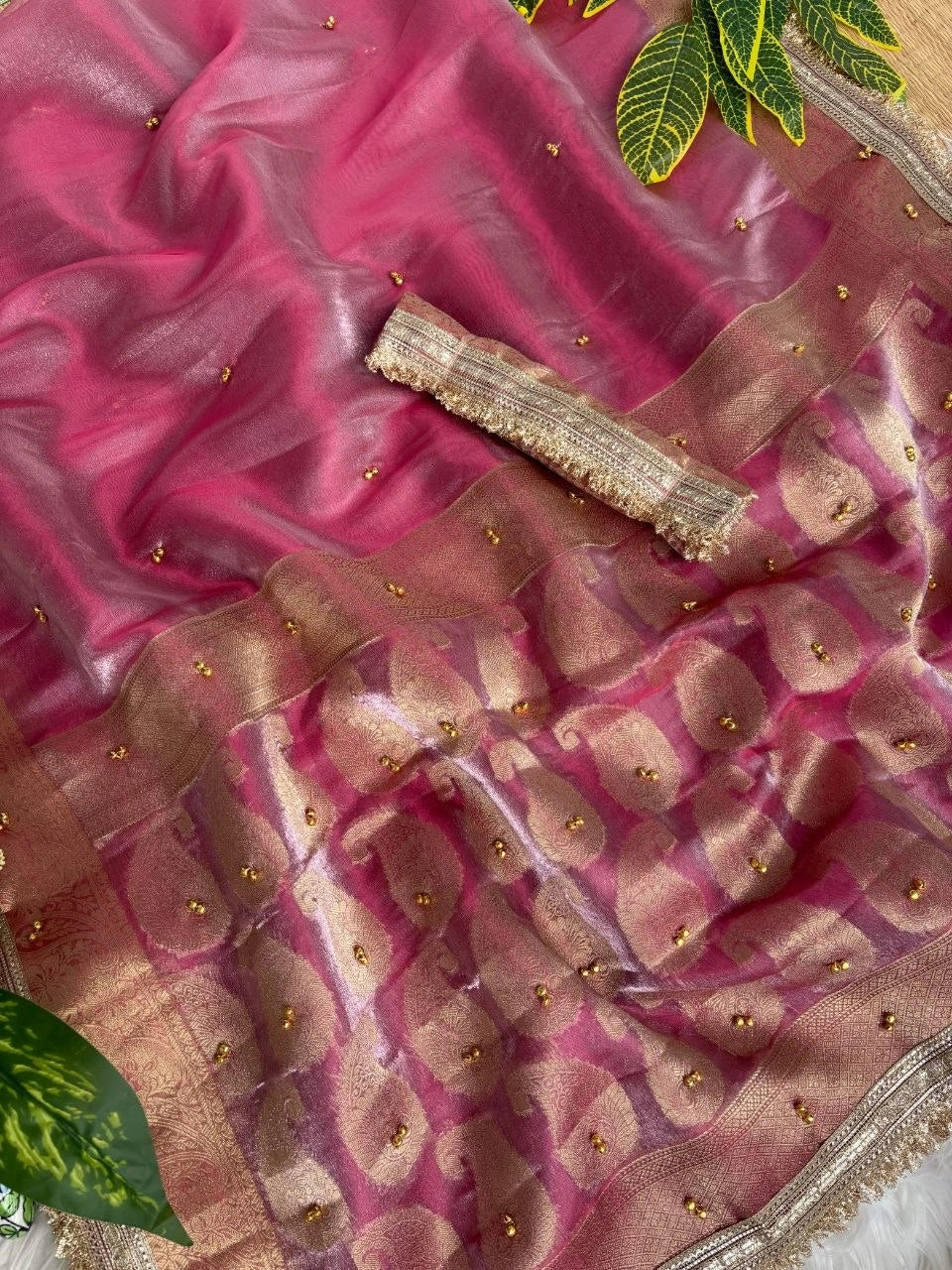 Rose Pink Banarasi Saree Ghungroo Weaving – Kalyanja KS405