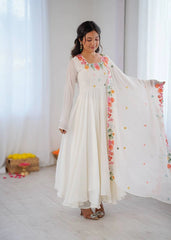 White Floral Embroidered Anarkali Suit model shot 44 – Kalyanja KU302