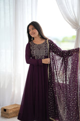Wine Sequins Embroidered Suit upper body 3/4 model 3 dupatta detail – Kalyanja KU283