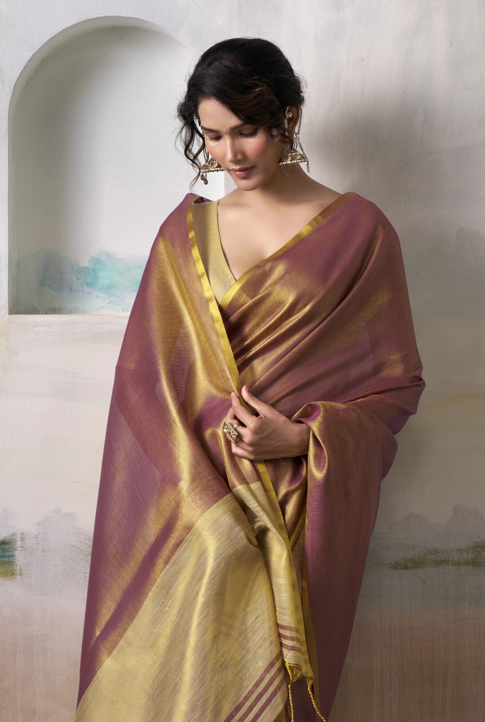 Aarohi Zari Woven Saree Kalyanja Fashion