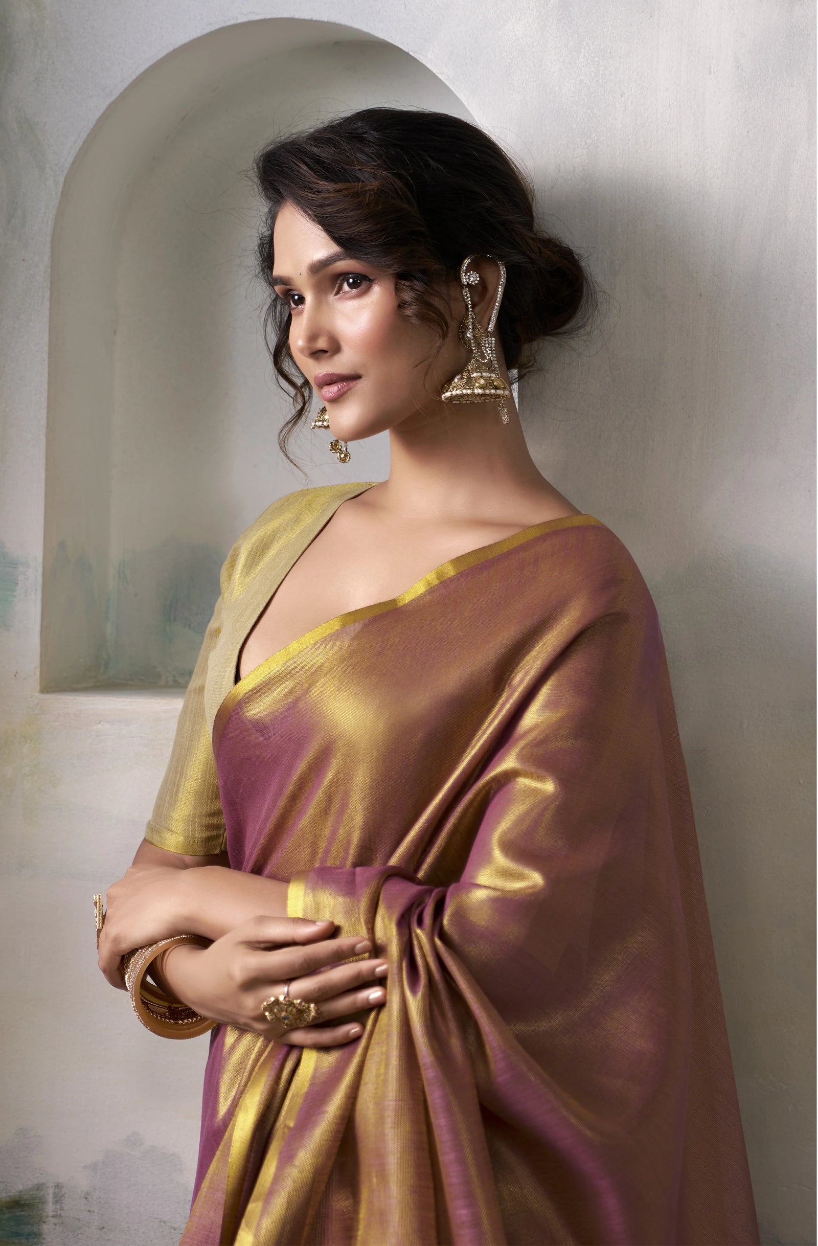 soft pink zari woven border handloom tissue saree - kalyanja