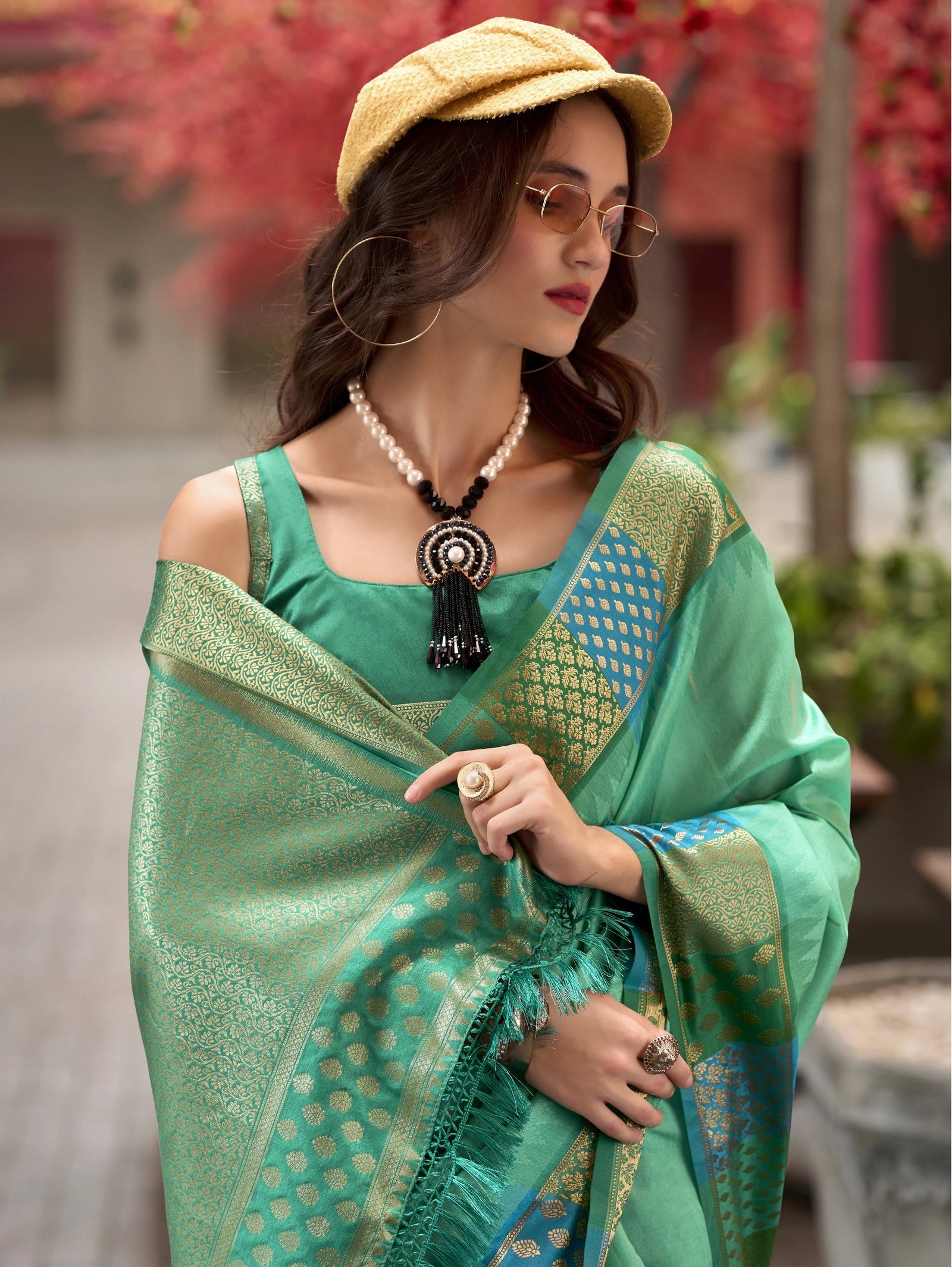 Green Banarasi Silk Zari Weaving Saree Kalyanja Fashion