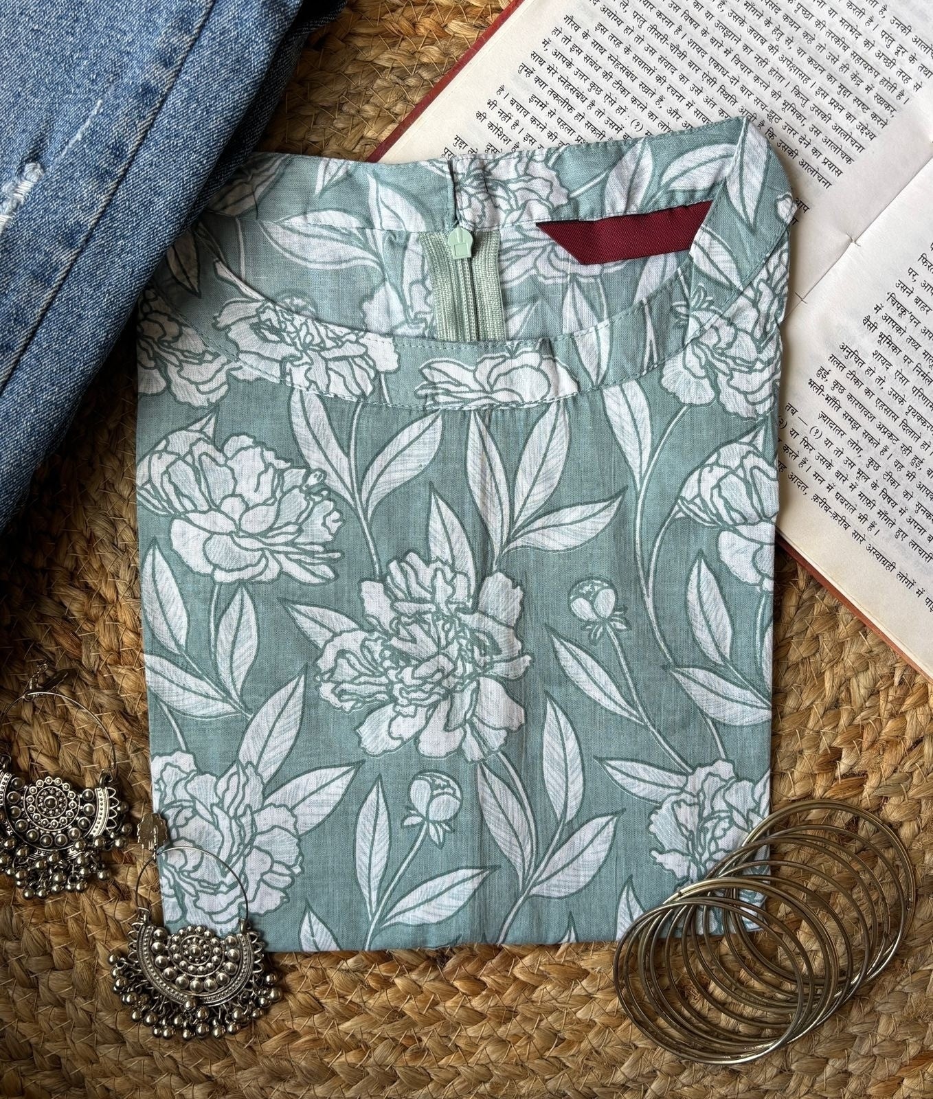 Gunjan Halter Neck Short Kurti