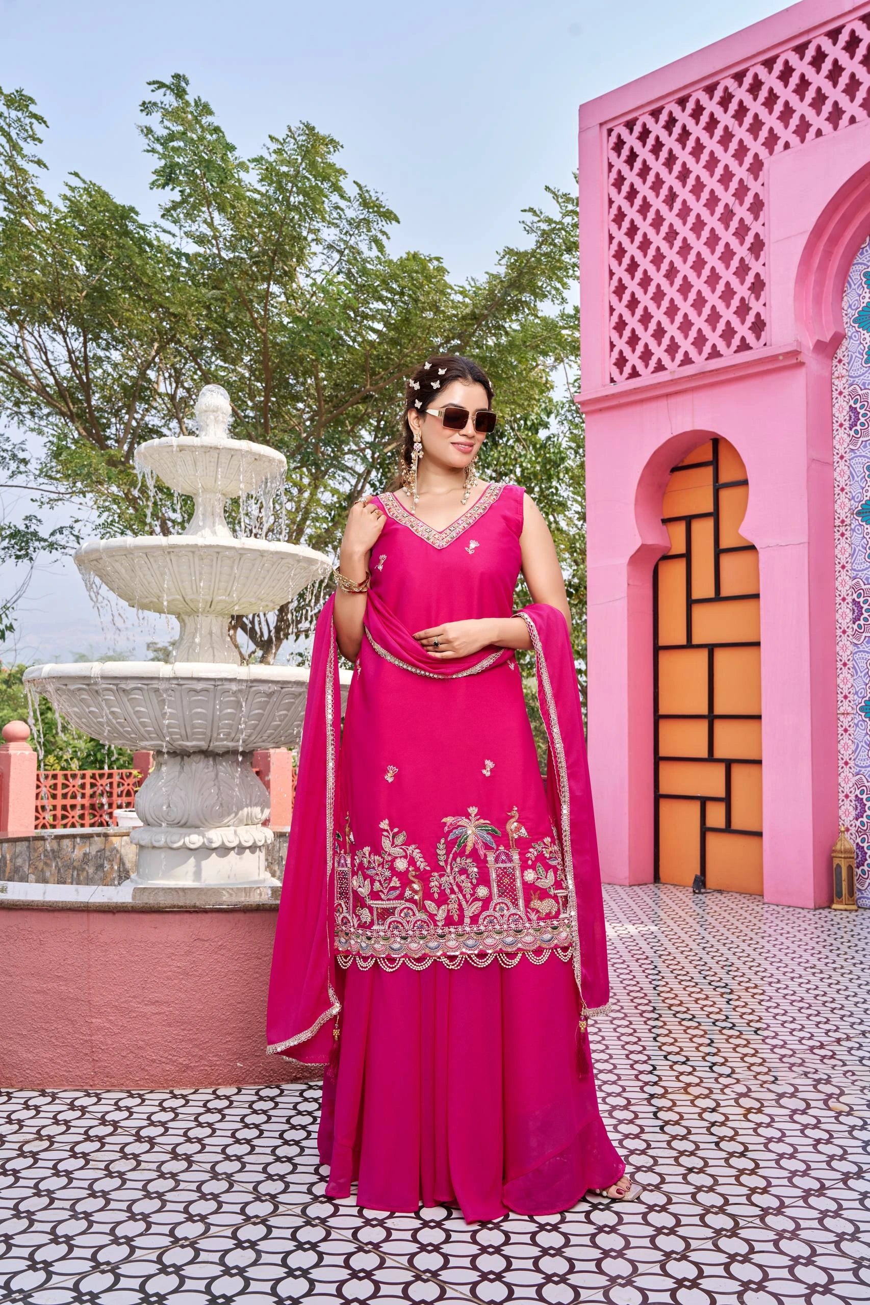 Dark Pink Coding Sequins Thread Embroidered Star Georgette Kurti Set
