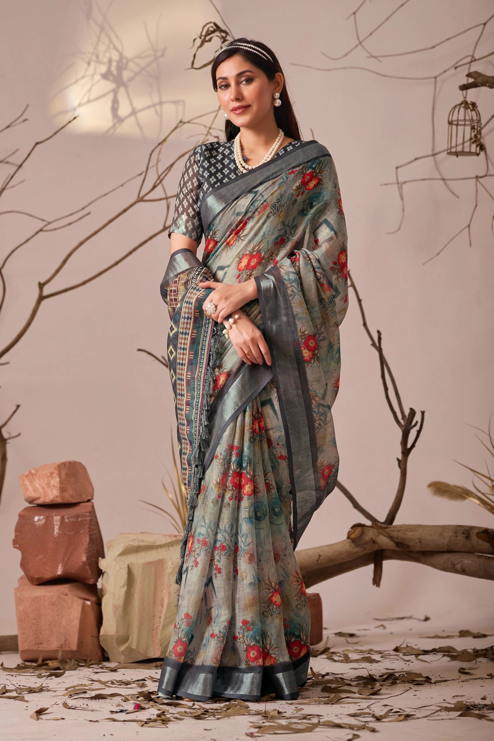 Shop Gray Digital Floral Linen Cotton Saree | Kalyanja
