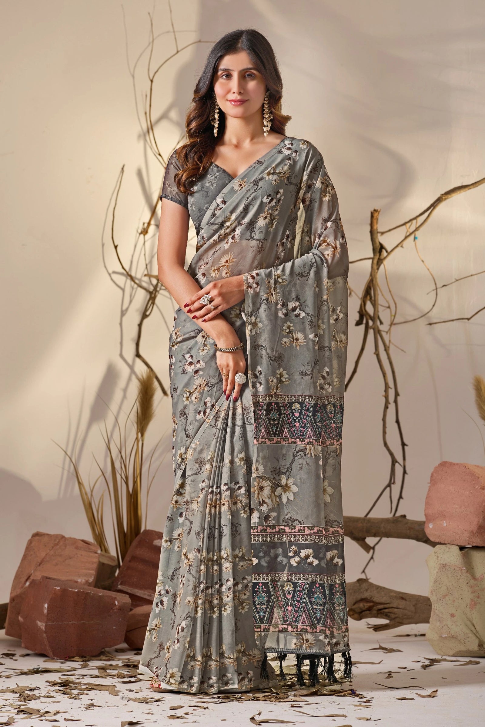Gray Floral Digital Print Soft Georgette Saree – Kalyanja
