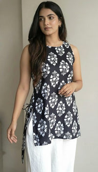 Shania Halter Neck Slit Short Kurti