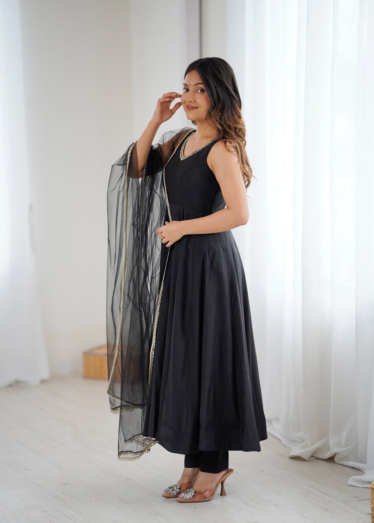 Black mirror-work Chanderi Anarkali suit set – Kalyanja