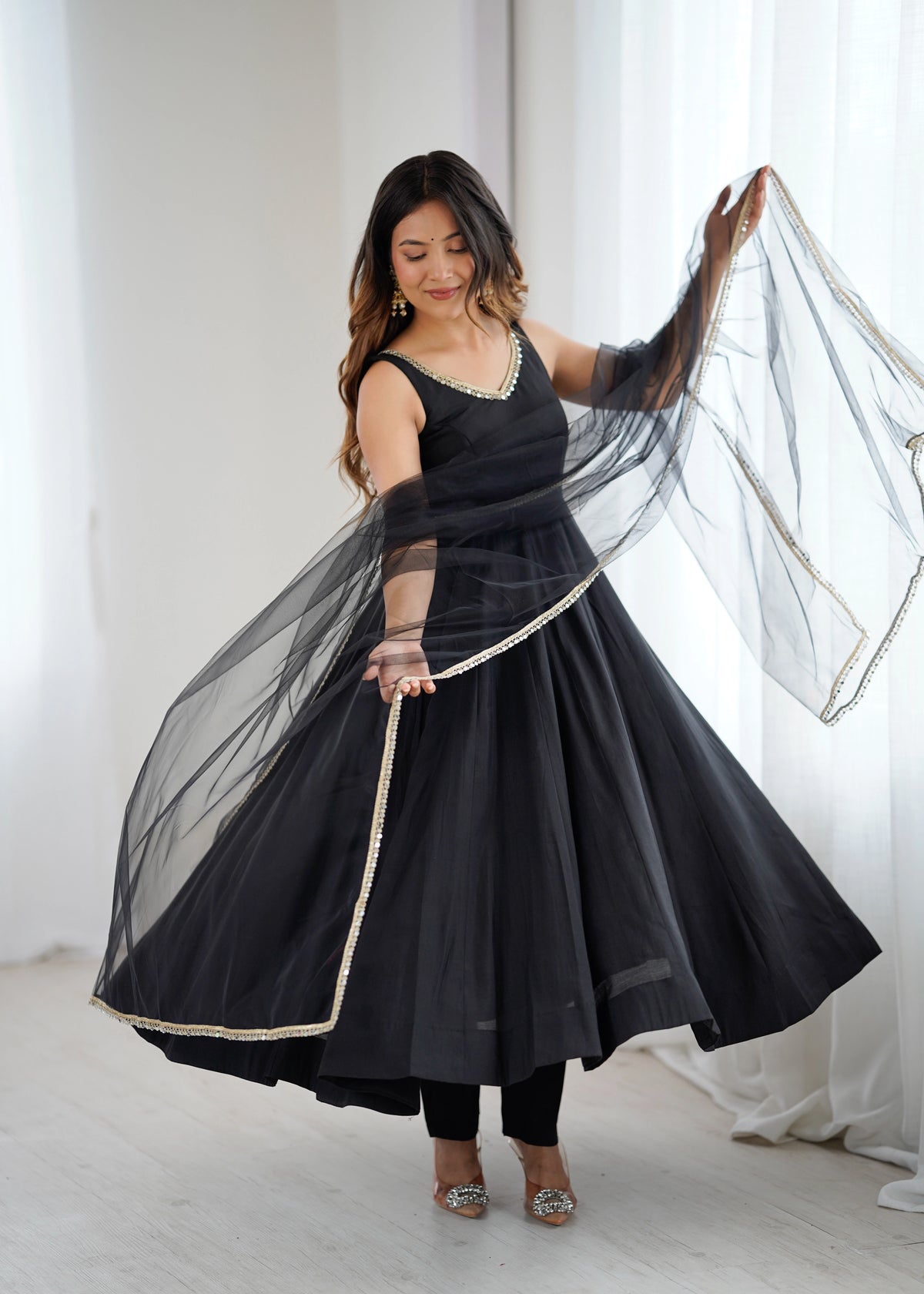 Black mirror-work Chanderi Anarkali suit set – Kalyanja