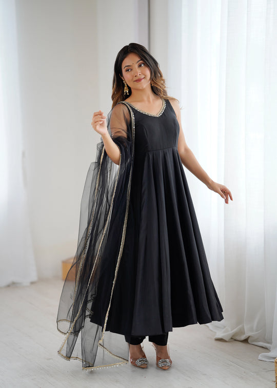 Black mirror-work Chanderi Anarkali suit set – Kalyanja